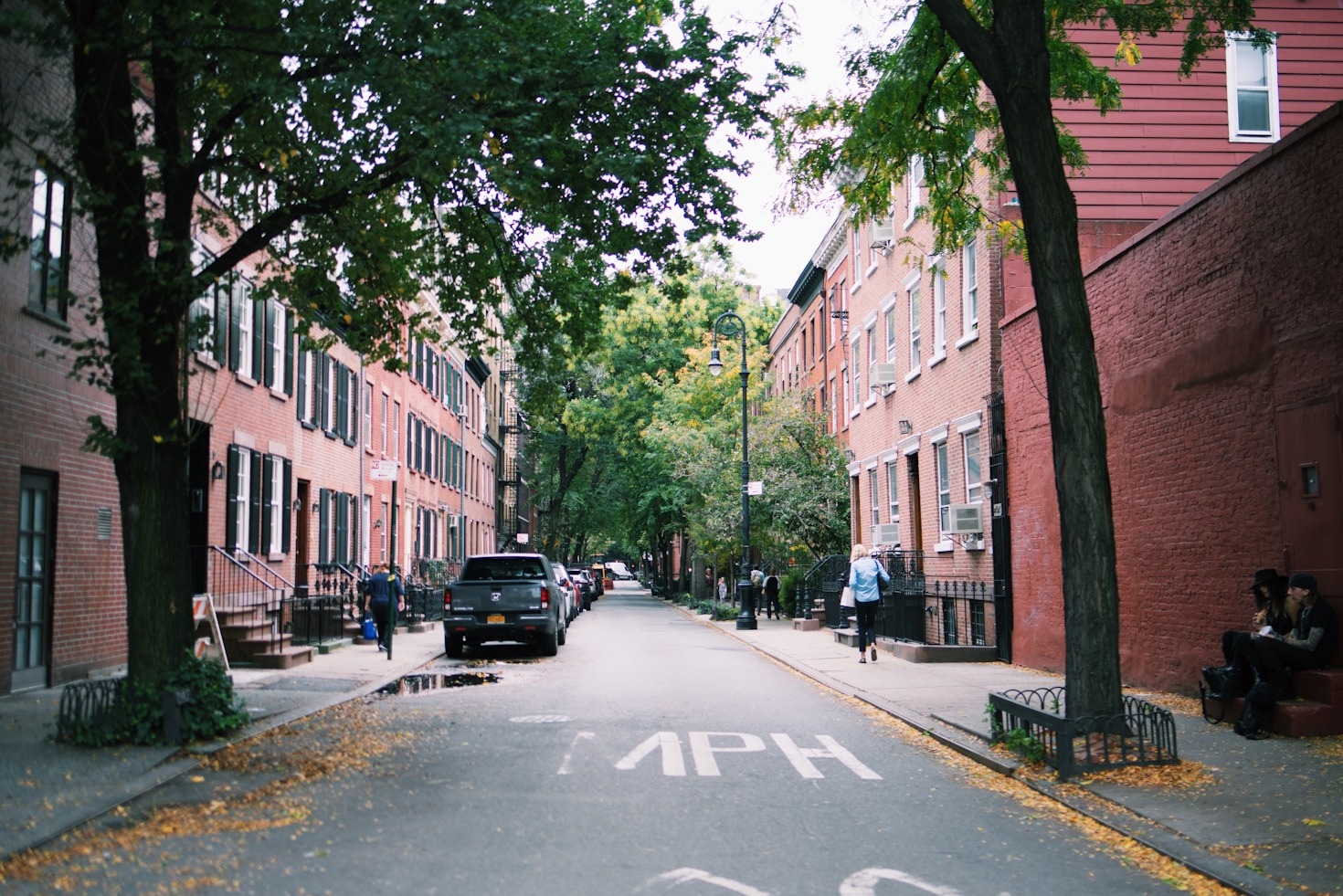 From Backyard Fences to Digital Spaces